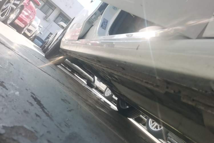 Used Buick GL6 2019 18T 6-Seater Connected Luxury Version China VI Standard Right Side Sill