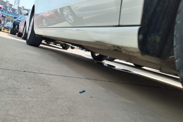 Used Buick GL6 2019 18T 6-Seater Elite Version China VI Standard Right Side Sill