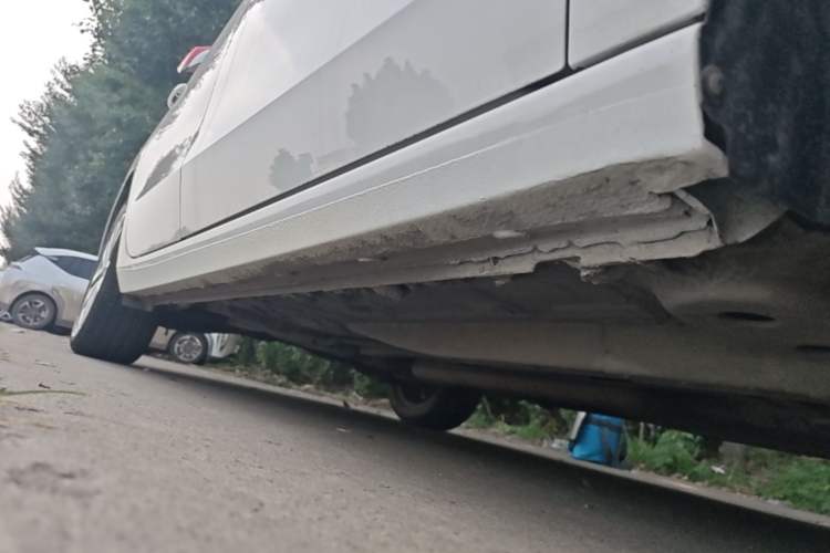 Used Buick GL6 2019 18T 6-Seater Connected Luxury Version China VI Standard Right Side Sill