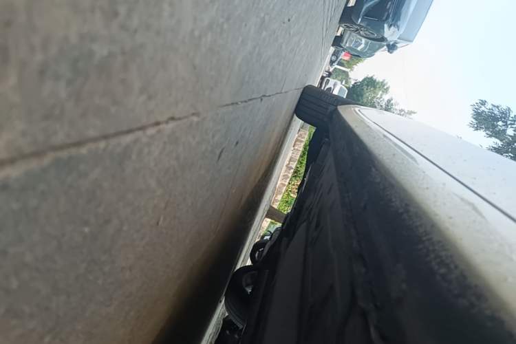 Used Buick GL6 2019 18T 6-Seater Connected Luxury Version China VI Standard Right Side Sill