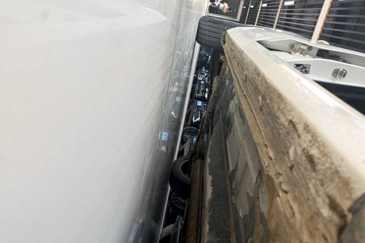 Used Buick GL6 2019 18T 6-Seater Connected Luxury Version China VI Standard Right Side Sill