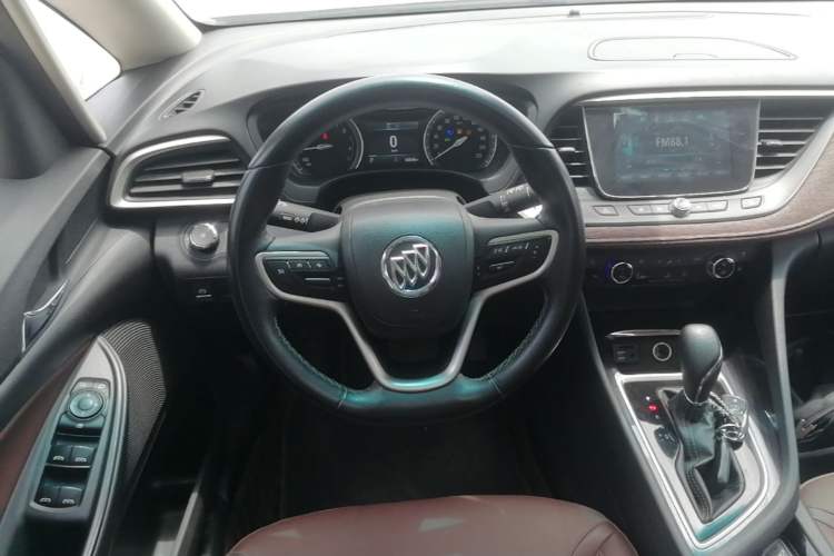 Used Buick GL6 2019 18T 6-Seater Connected Luxury Version China VI Standard Steering Wheel