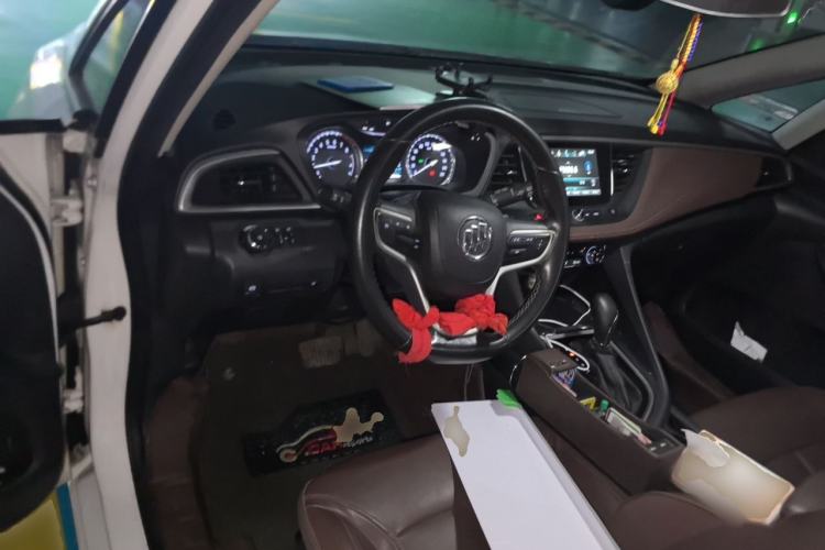 Used Buick GL6 2019 18T 6-Seater Connected Luxury Version China V Standard Steering Wheel