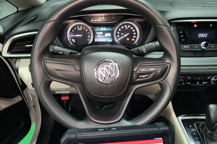 Used Buick GL6 2019 18T 6-Seater Elite Version China VI Standard Steering Wheel