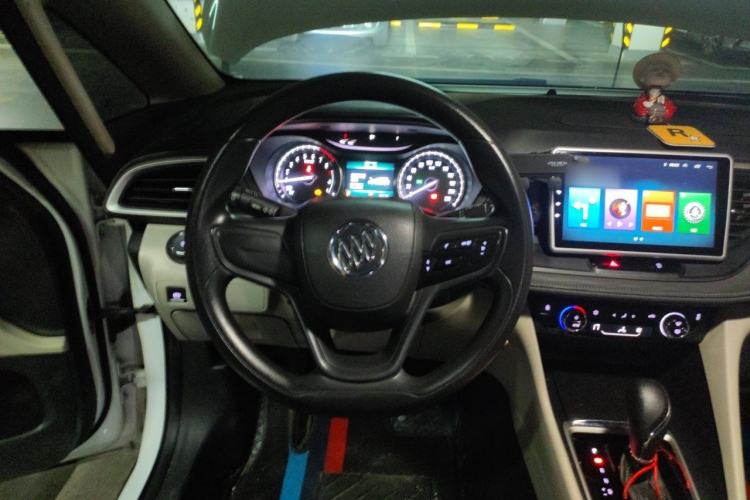 Used Buick GL6 2019 18T 6-Seater Elite Version China VI Standard Steering Wheel