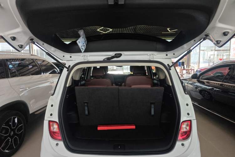 Used Buick GL6 2019 18T 6-Seater Connected Luxury Version China VI Standard Trunk