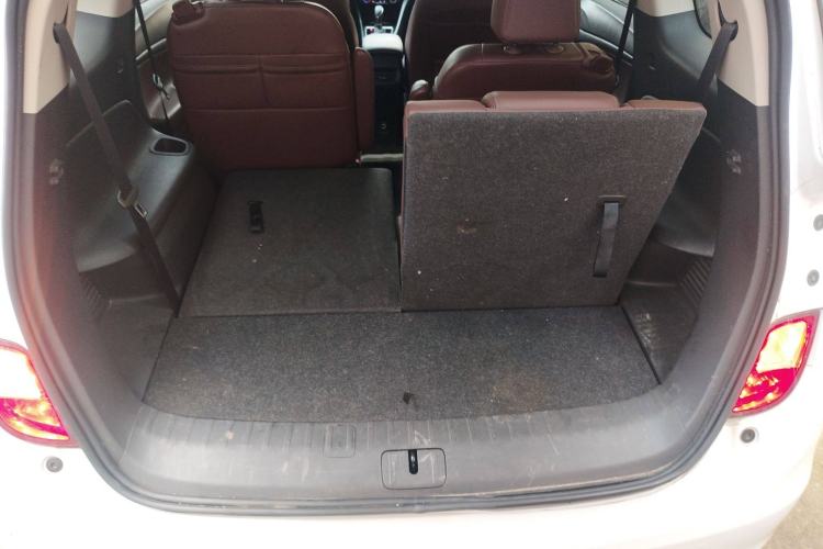 Used Buick GL6 2019 18T 6-Seater Connected Luxury Version China VI Standard Trunk