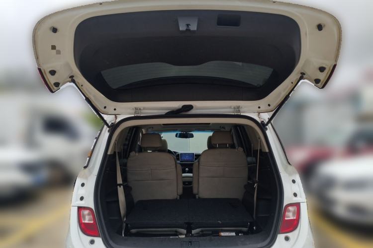 Used Buick GL6 2019 18T 6-Seater Elite Version China VI Standard Trunk