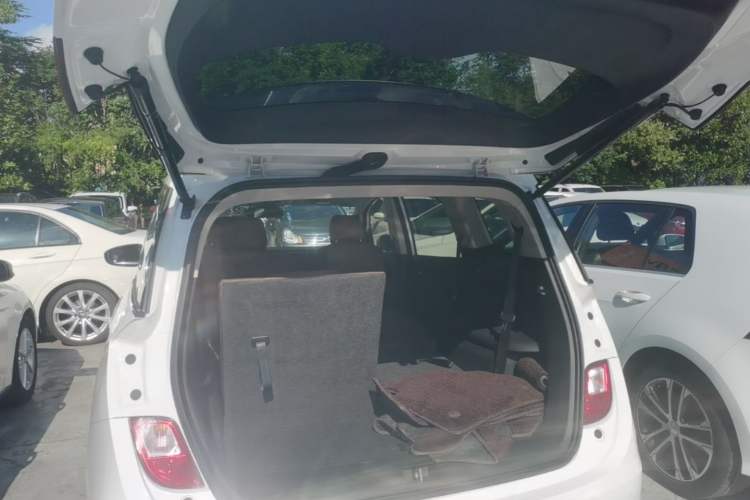 Used Buick GL6 2019 18T 6-Seater Connected Luxury Version China VI Standard Trunk