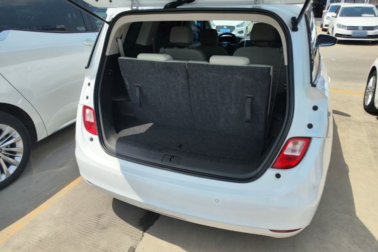 Used Buick GL6 2019 18T 6-Seater Elite Version China VI Standard Trunk