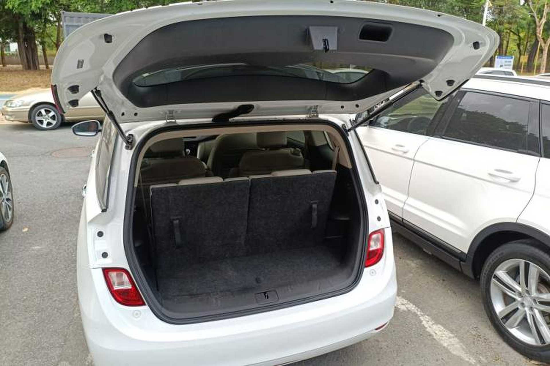 Used Buick GL6 2019 18T 6-Seater Elite Version China VI Standard Trunk