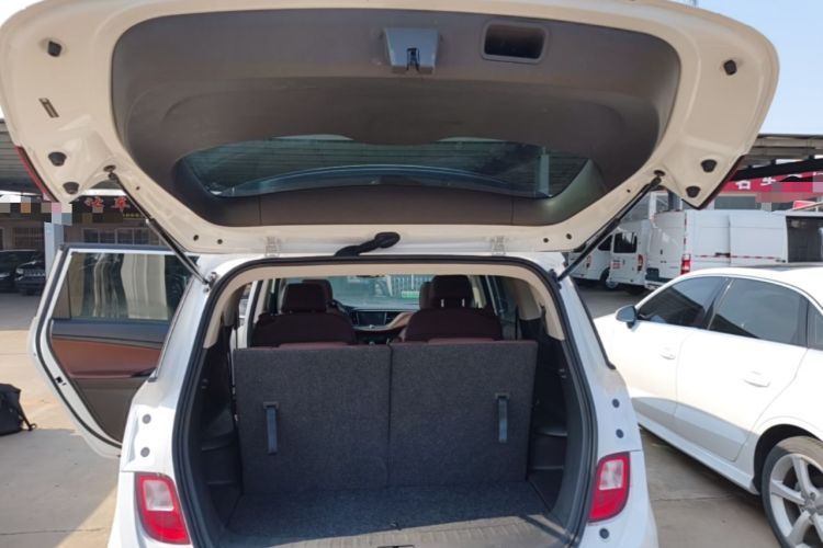 Used Buick GL6 2019 18T 6-Seater Connected Luxury Version China VI Standard Trunk