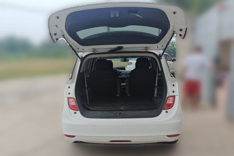 Used Buick GL6 2019 18T 6-Seater Elite Version China VI Standard Trunk