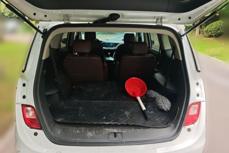 Used Buick GL6 2019 18T 6-Seater Connected Luxury Version China VI Standard Trunk