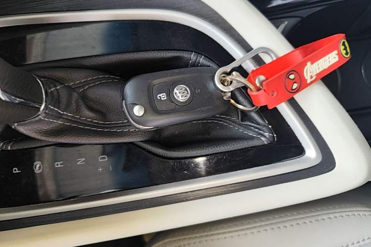 Used Buick GL6 2019 18T 6-Seater Elite Version China VI Standard Vehicle Key