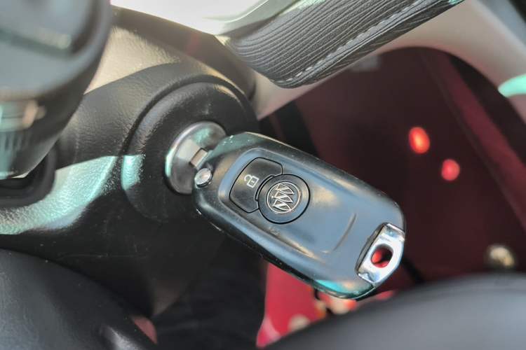 Used Buick GL6 2019 18T 6-Seater Elite Version China V Standard Vehicle Key