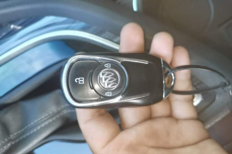Used Buick GL6 2019 18T 6-Seater Connected Luxury Version China VI Standard Vehicle Key