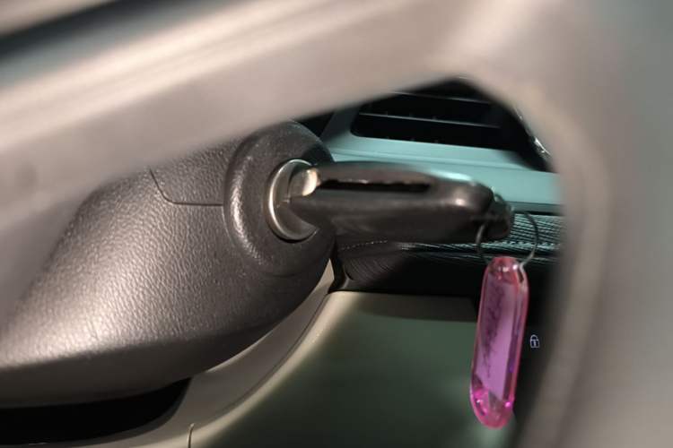 Used Buick GL6 2019 18T 6-Seater Elite Version China VI Standard Vehicle Key
