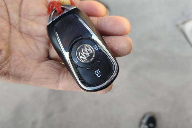 Used Buick GL6 2019 18T 6-Seater Connected Luxury Version China VI Standard Vehicle Key