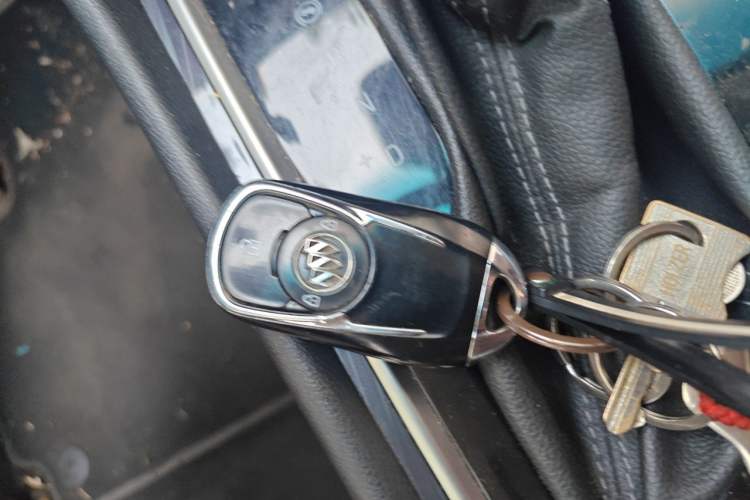 Used Buick GL6 2019 18T 6-Seater Connected Luxury Version China V Standard Vehicle Key