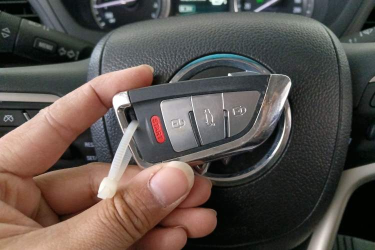 Used Buick GL6 2019 18T 6-Seater Connected Luxury Version China VI Standard Vehicle Key