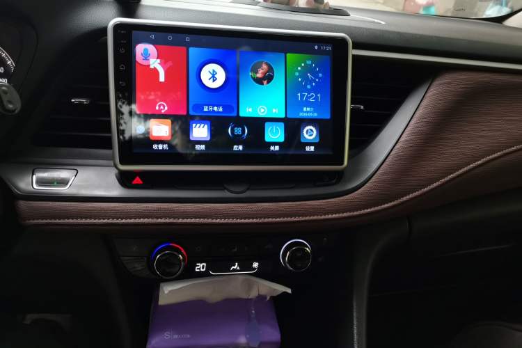 Used Buick GL6 2019 18T 6-Seater Connected Luxury Version China VI Standard Audio And AC Panel