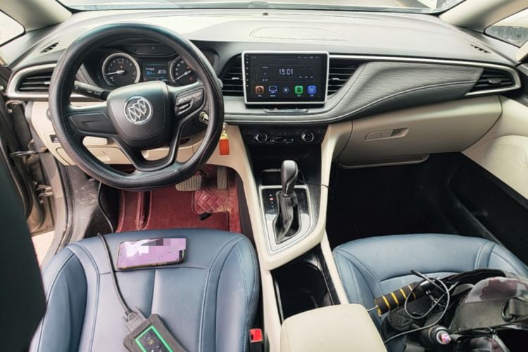 Used Buick GL6 2019 18T 6-Seater Elite Version China V Standard Center Console