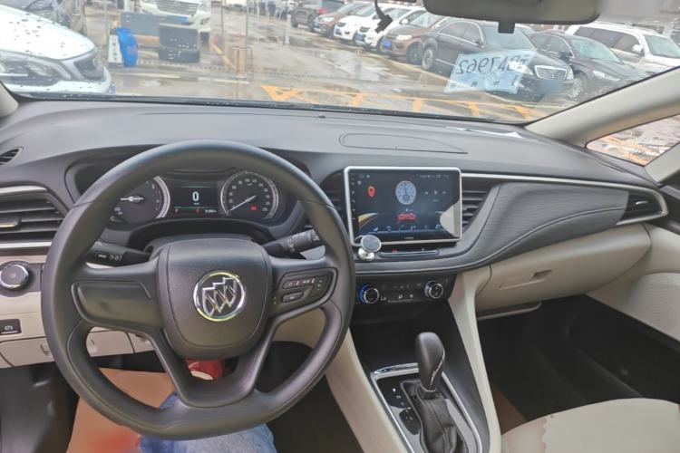 Used Buick GL6 2019 18T 6-Seater Elite Version China VI Standard Center Console