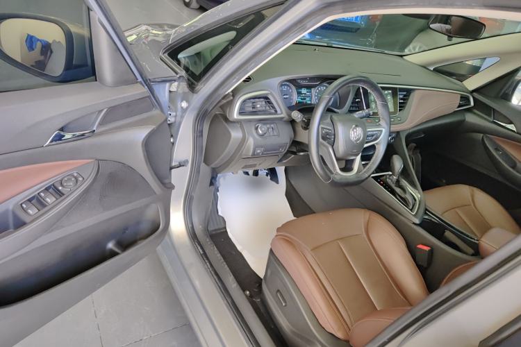 Used Buick GL6 2019 18T 6-Seater Connected Luxury Version China VI Standard Driver Seat