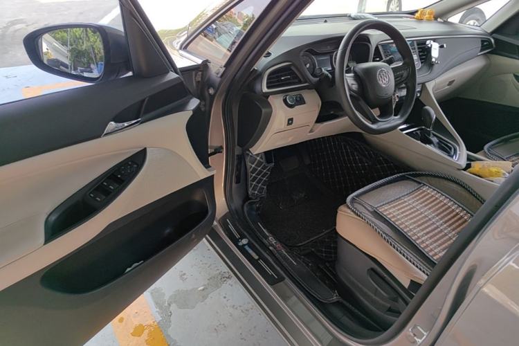 Used Buick GL6 2019 18T 6-Seater Elite Version China VI Standard Driver Seat