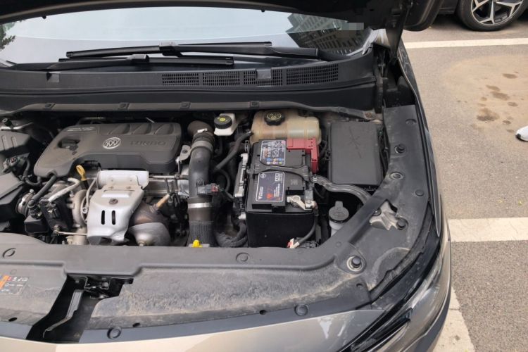 Used Buick GL6 2019 18T 6-Seater Connected Luxury Version China V Standard Engine Bay Left