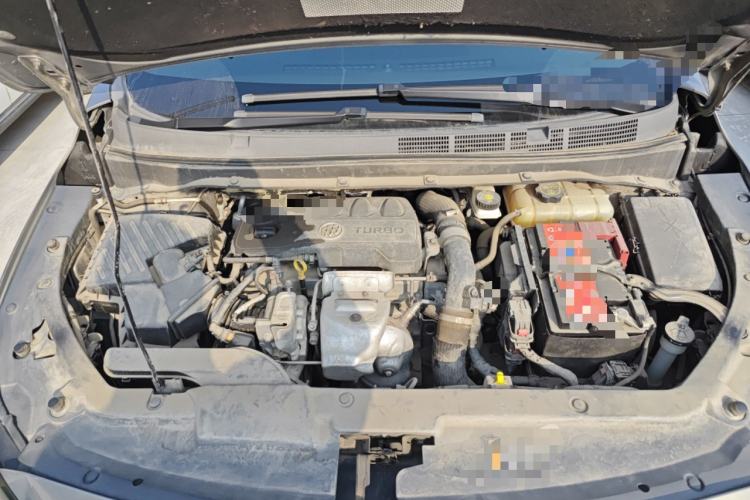 Used Buick GL6 2019 18T 6-Seater Elite Version China VI Standard Engine Bay