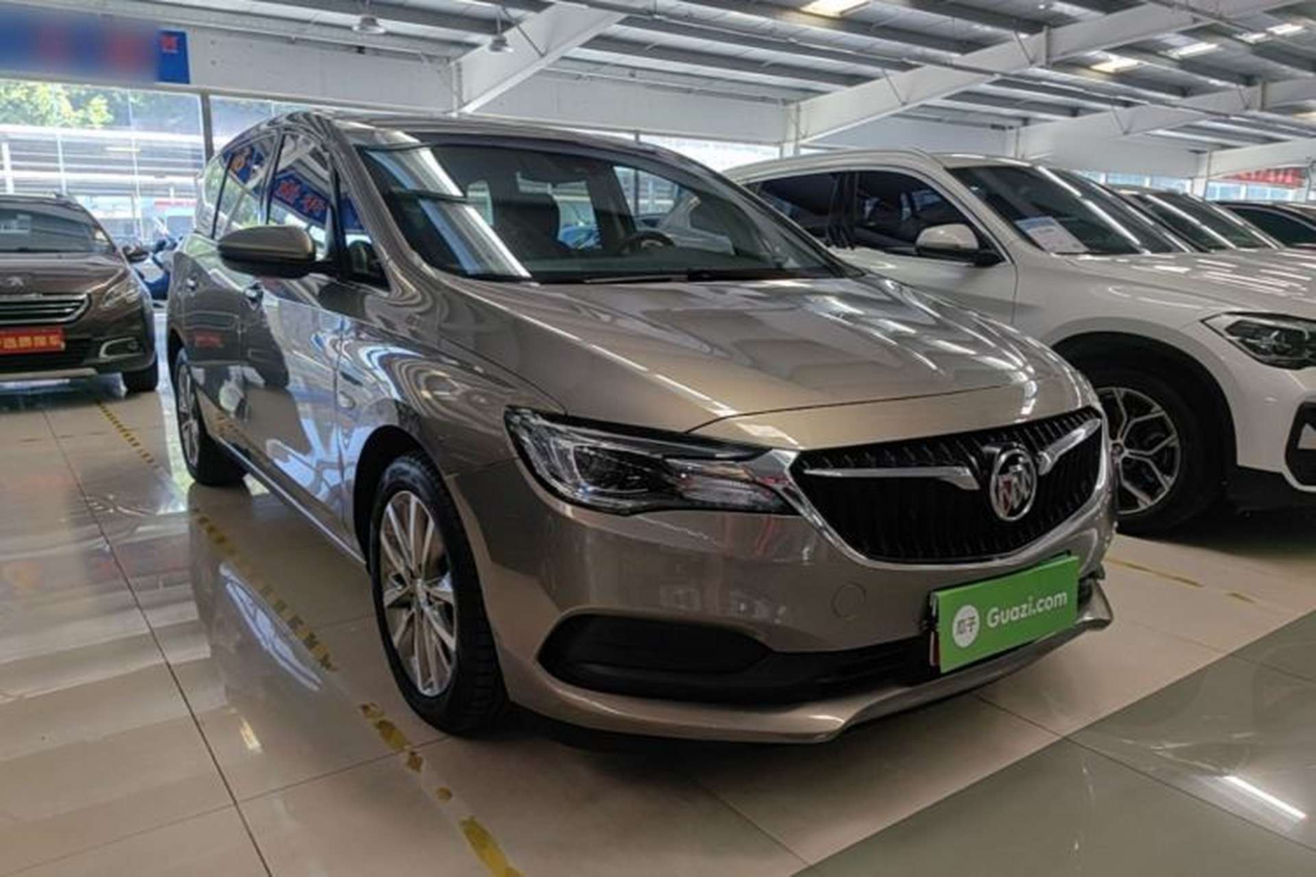 Used Buick GL6 2019 18T 6-Seater Connected Luxury Version China VI Standard Exterior 1