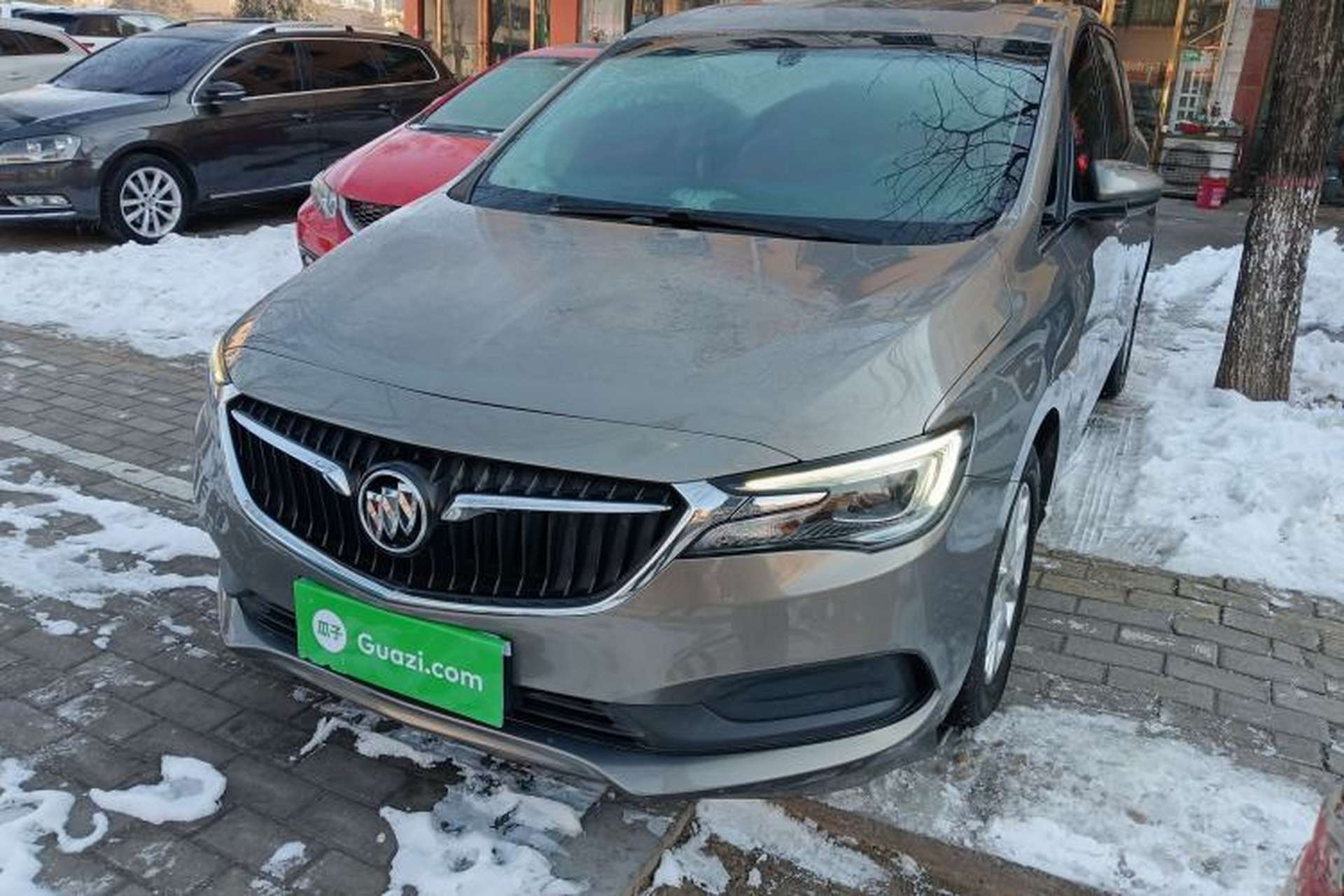 Used Buick GL6 2019 18T 6-Seater Elite Version China V Standard Front Left 45 Deg