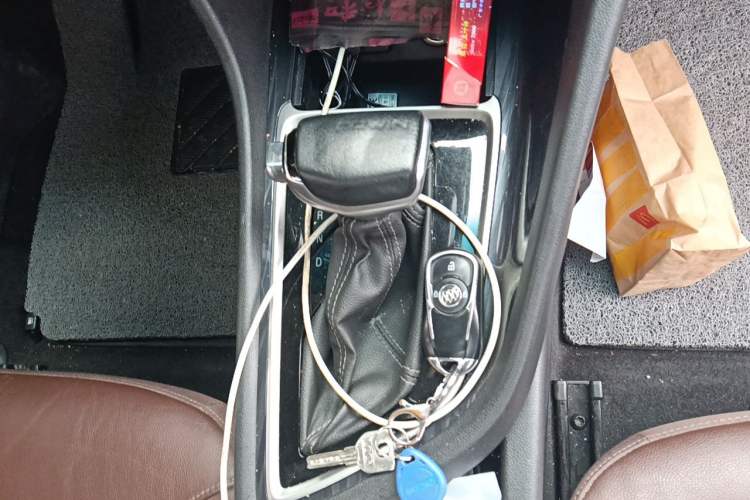 Used Buick GL6 2019 18T 6-Seater Connected Luxury Version China V Standard Gear Lever