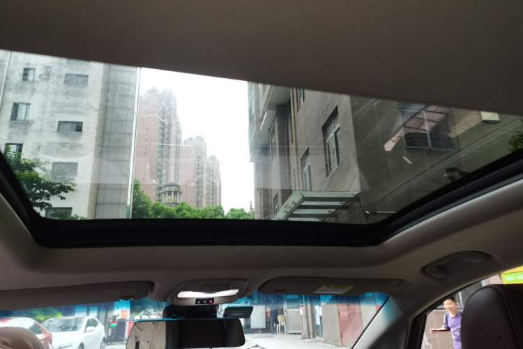 Used Buick GL6 2019 18T 6-Seater Connected Luxury Version China VI Standard Headliner