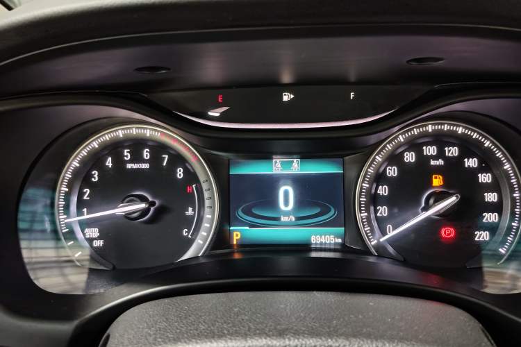 Used Buick GL6 2019 18T 6-Seater Connected Luxury Version China VI Standard Instrument Cluster