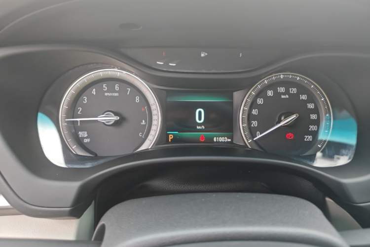 Used Buick GL6 2019 18T 6-Seater Elite Version China VI Standard Instrument Cluster