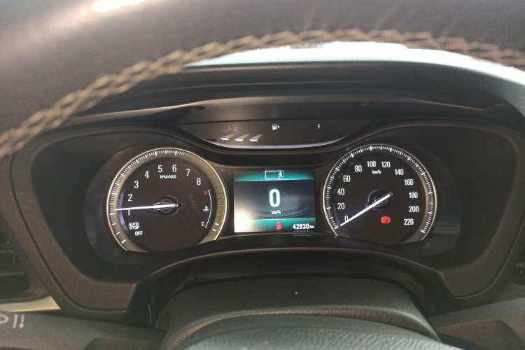 Used Buick GL6 2019 18T 6-Seater Connected Luxury Version China VI Standard Instrument Cluster