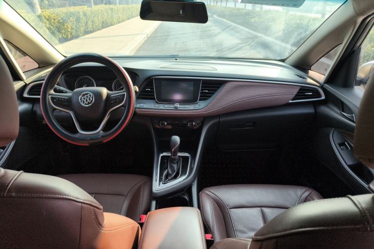Used Buick GL6 2019 18T 6-Seater Connected Luxury Version China VI Standard Interior 2