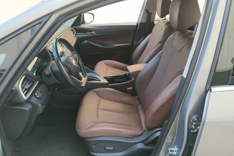 Used Buick GL6 2019 18T 6-Seater Connected Luxury Version China VI Standard Left Front Seat