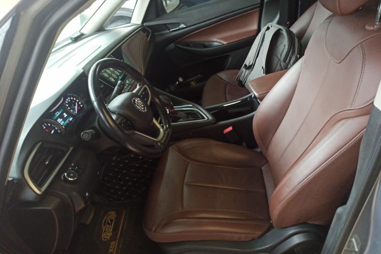 Used Buick GL6 2019 18T 6-Seater Connected Luxury Version China VI Standard Left Front Seat