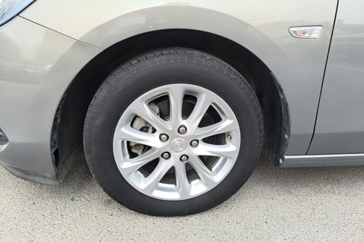 Used Buick GL6 2019 18T 6-Seater Elite Version China VI Standard Left Front Wheel Hub