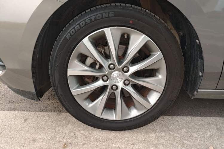 Used Buick GL6 2019 18T 6-Seater Connected Luxury Version China V Standard Left Front Wheel Hub