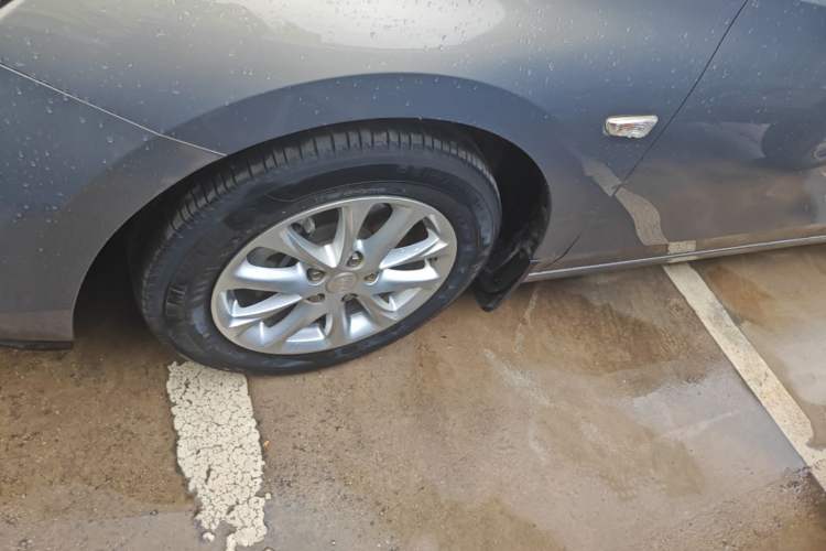 Used Buick GL6 2019 18T 6-Seater Elite Version China VI Standard Left Front Wheel Hub