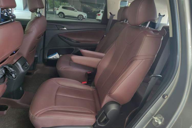 Used Buick GL6 2019 18T 6-Seater Connected Luxury Version China VI Standard Left Rear Seat