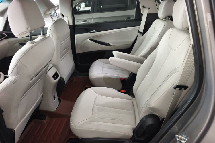 Used Buick GL6 2019 18T 6-Seater Elite Version China V Standard Left Rear Seat