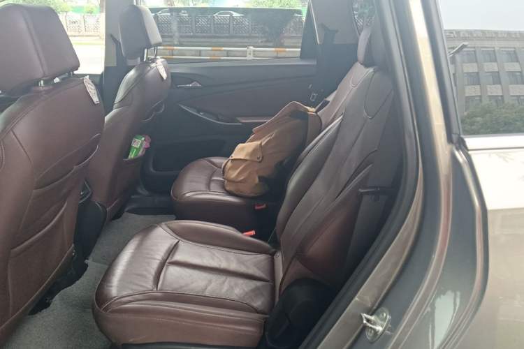 Used Buick GL6 2019 18T 6-Seater Connected Luxury Version China V Standard Left Rear Seat