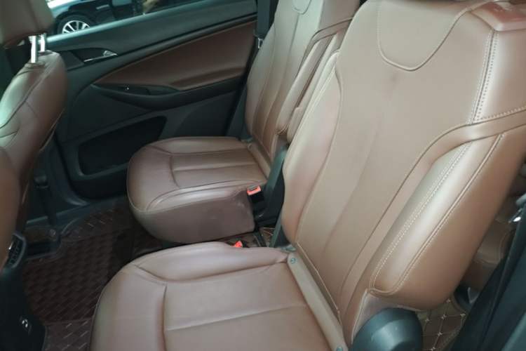 Used Buick GL6 2019 18T 6-Seater Connected Luxury Version China V Standard Left Rear Seat