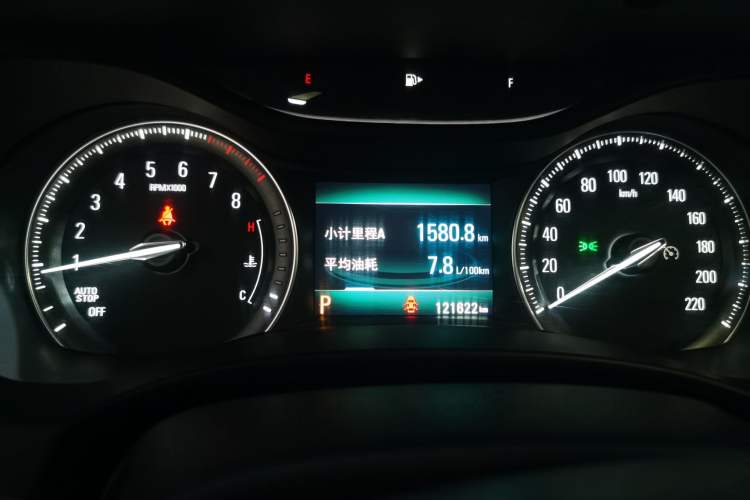 Used Buick GL6 2019 18T 6-Seater Connected Luxury Version China V Standard Odometer Close Up